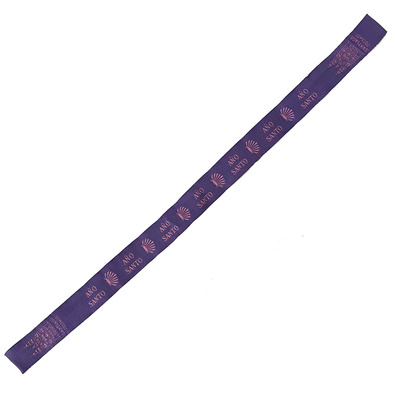 Pulseira de tecido roxo-rosa para o Ano Santo